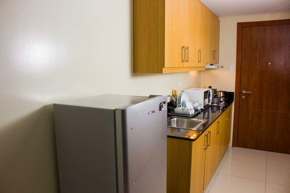Usp Suites At Shell Residences Pasay Kültér fotó